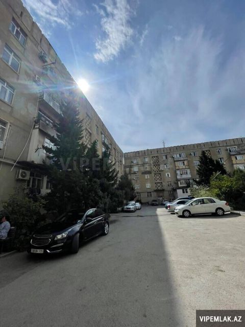 Xətai rayonunda 2 otaqlı Köhnə tikili Satılır, 62 m² — Bakı