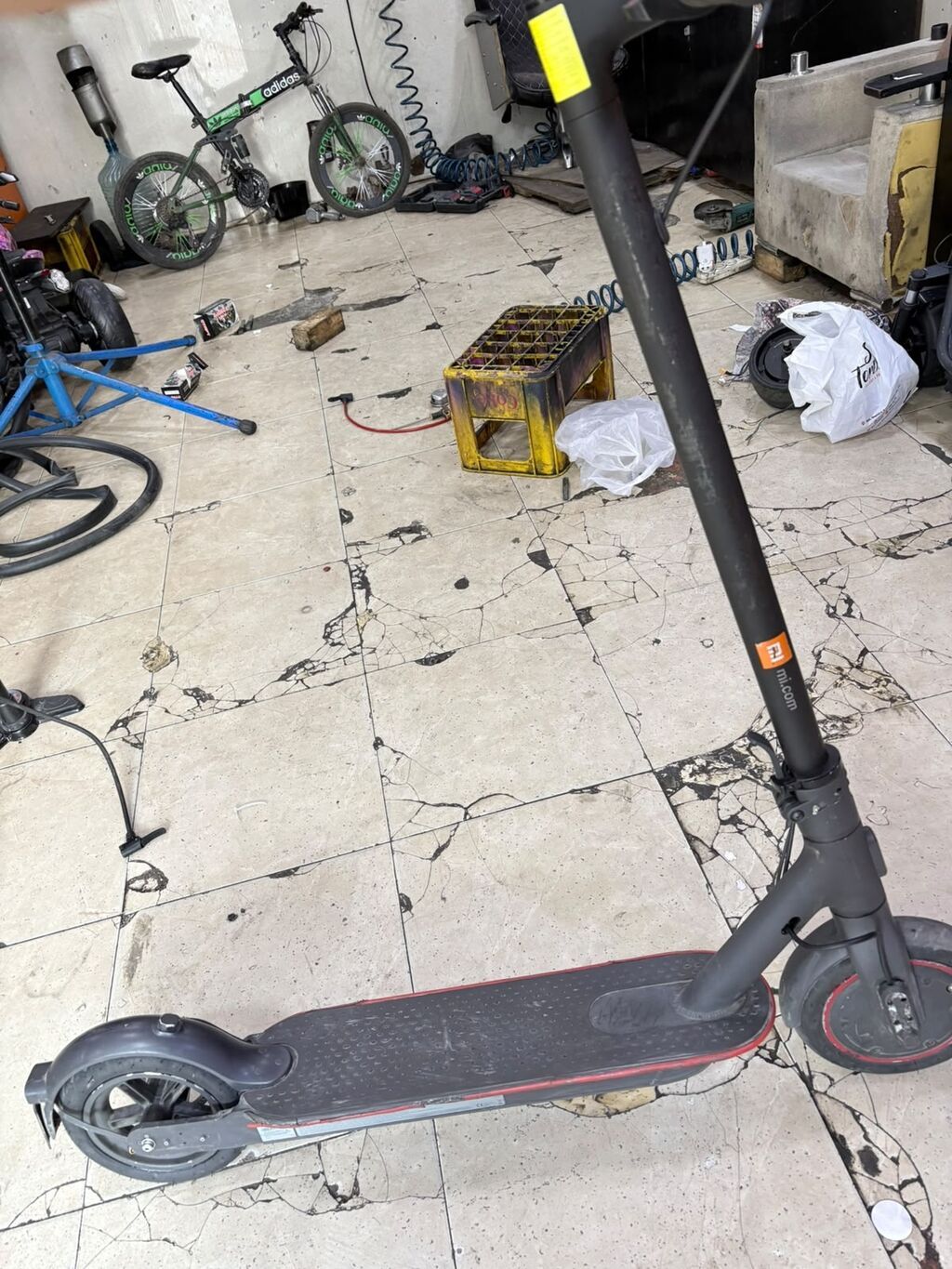 Elektrik skuter – Xiaomi Mi Scooter (M365 seriyası) - Güclü ön təkər — Skuterlər, Bakı (2)