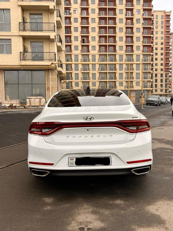 Hyundai Grandeur, 2.2 L, 2017 il, 225 000 km — Avtomobillər, Bakı (2)