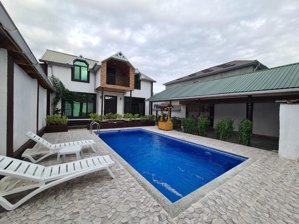 İcarəyə verilir 3 otaqlı həyət evi/bağ evi 200 m² — Ev, villa, Bakı