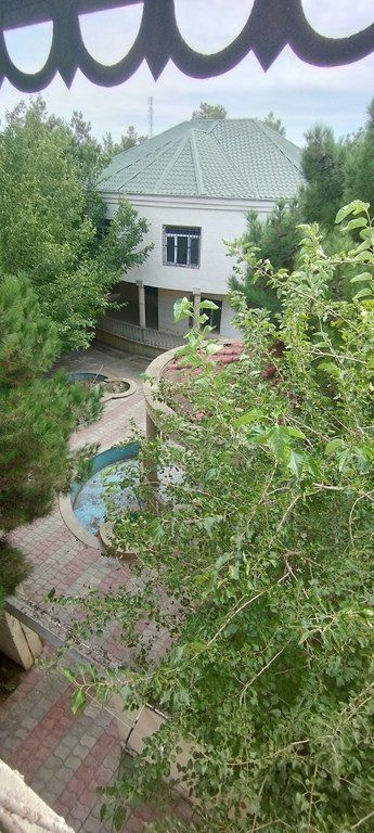 Satılır 5 otaqlı həyət evi/bağ evi 250 m² — Ev, villa, Bakı (2)