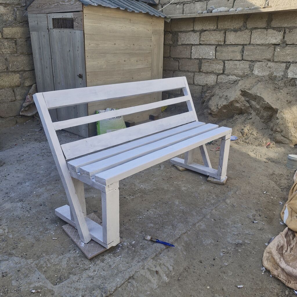 Taxta bağ skamyası isdeyen ucun stol da yiqilir - Material: təbii — Skamyalər, Digah (7)