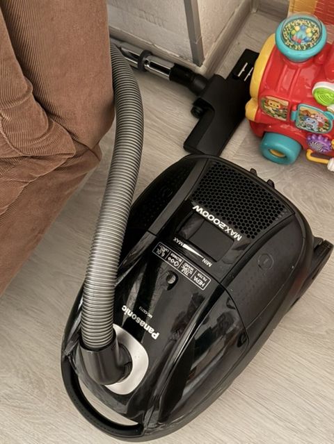 Panasonic elektrik süpürgəsi – torbalı model - Güc: MAX 2000W — Bakı