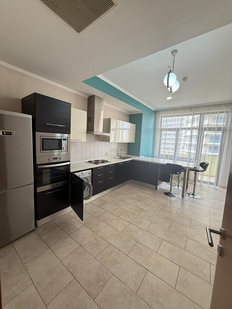 Satılır 3 otaqlı yeni tikili 170 m² — Mənzil, Bakı (10)
