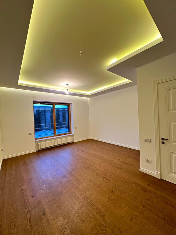 Satılır 8 otaqlı həyət evi/bağ evi 700 m² — Ev, villa, Bakı (7)