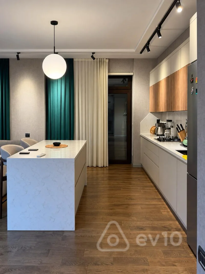 3 otaqlı mənzil, 115 m², Tblisi prospekti. — kirayə — Mənzil, Bakı (5)