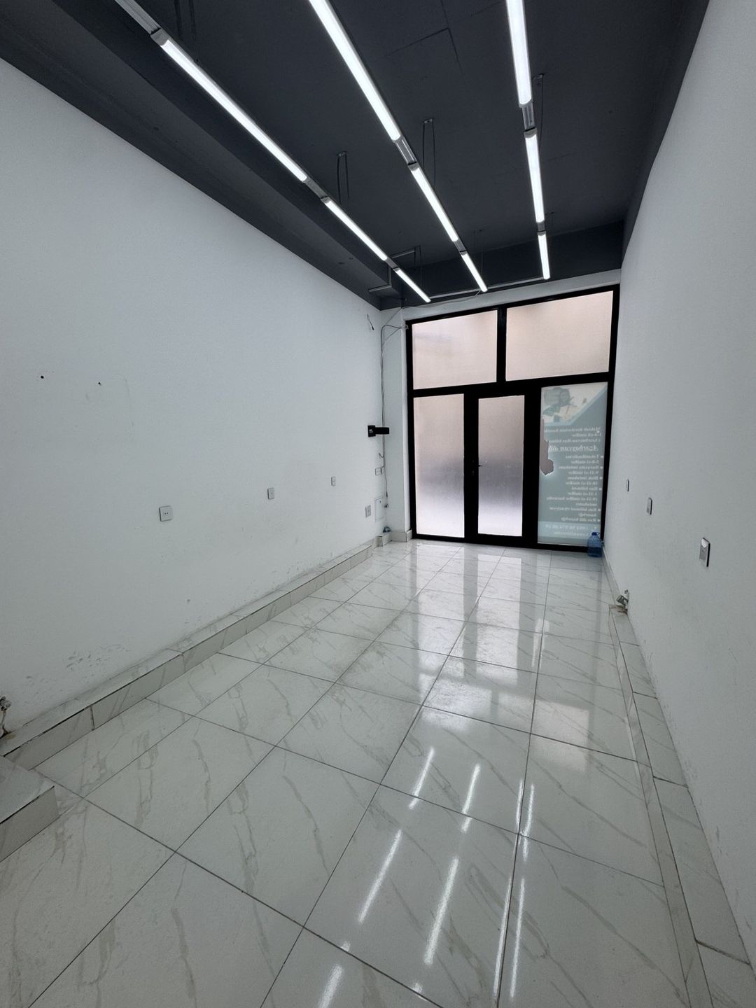 İcarəyə verilir obyekt 33 m² — Əmlak, Bakı (4)