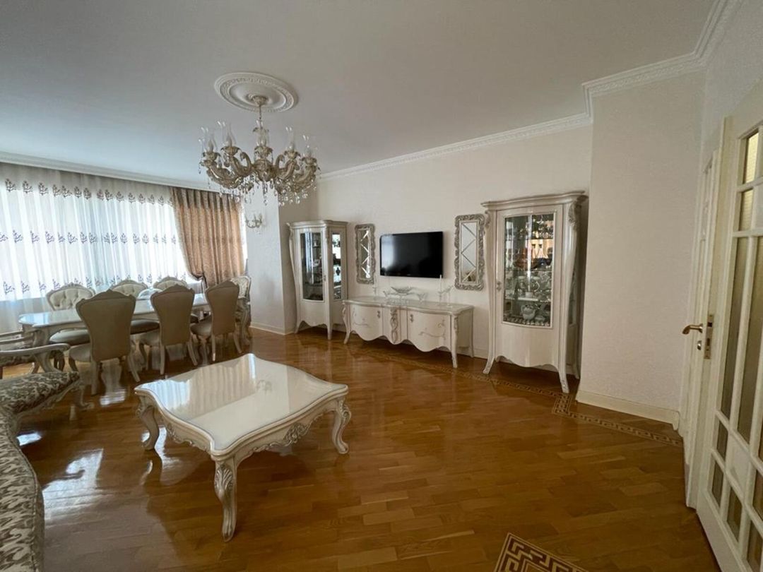 İcarəyə verilir 3 otaqlı yeni tikili 137 m² — Mənzil, Bakı (4)
