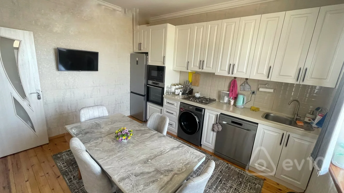 5 otaqlı həyət evi, 220 m², Dairəvi yol 44 — Ev, villa, Bakı (9)