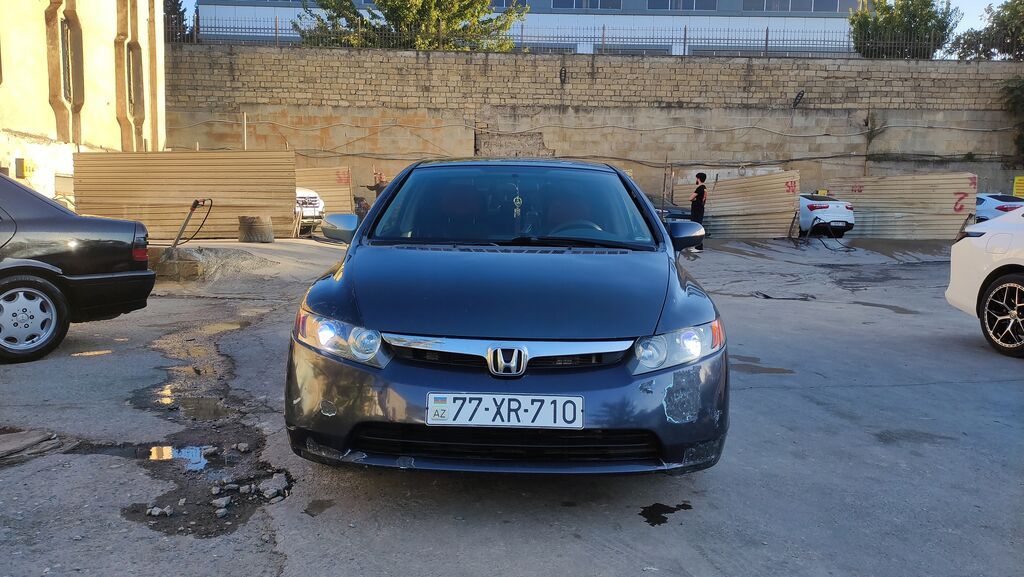 Honda Civic: 1.3 l 2006 il Sedan 77-XR-710 — Avtomobillər, Bakı (8)