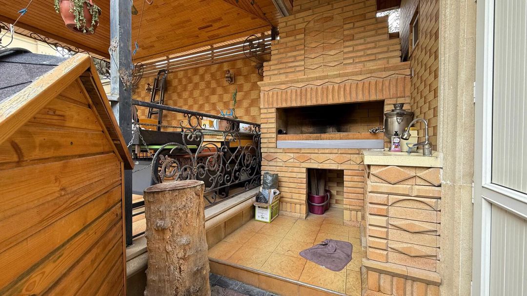 Satılır 8 otaqlı həyət evi/bağ evi 400 m² — Ev, villa, Bakı (12)