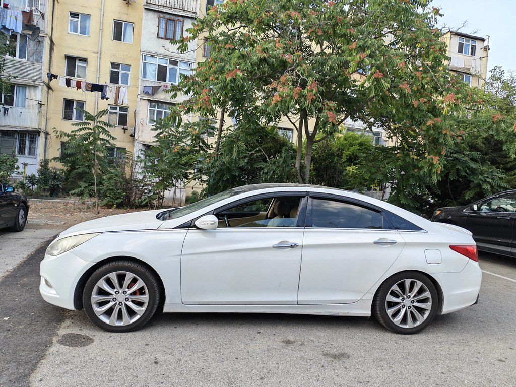 Hyundai Sonata, 2.4 L, 2010 il, 256 000 km 88-BZ-198 — Avtomobillər, Bakı (2)