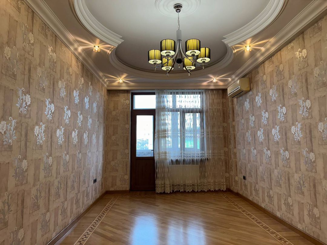 Satılır 3 otaqlı yeni tikili 140 m² — Mənzil, Bakı (2)