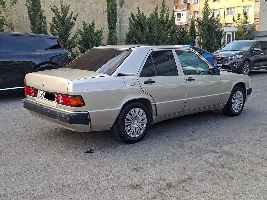 Mercedes 190, 1.8 L, 1990 il, 385 648 km — Avtomobillər, Bakı (5)