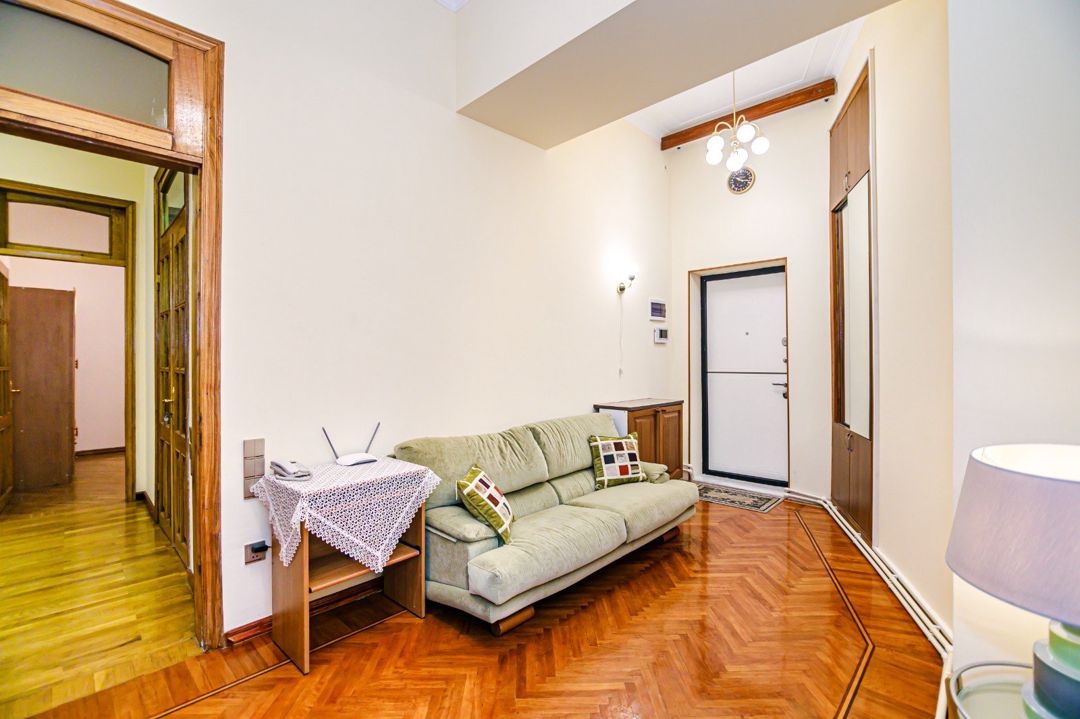 Satılır 4 otaqlı köhnə tikili 130.5 m² — Mənzil, Bakı (4)