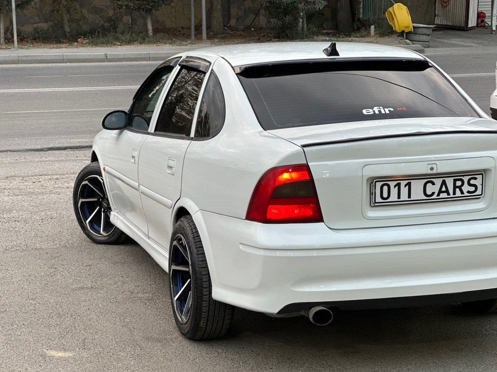 Opel Vectra, 1.8 L, 2001 il, 278 521 km — Avtomobillər, Bakı (9)
