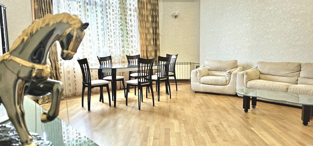İcarəyə verilir 3 otaqlı köhnə tikili 92 m² — Mənzil, Bakı (4)