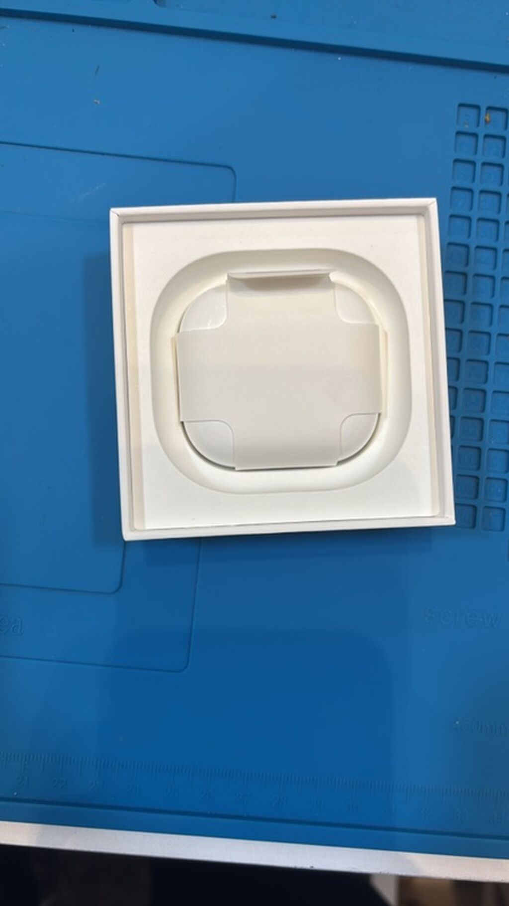 Apple AirPods (4-cü nəsil) Təzə alnıb bəyənilmədiyi üçün satılır — Qulaqcıqlar, Bakı (2)