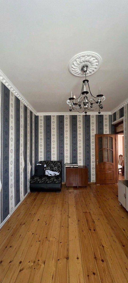 Satılır 7 otaqlı həyət evi/bağ evi 160 m² — Ev, villa, Bakı (3)