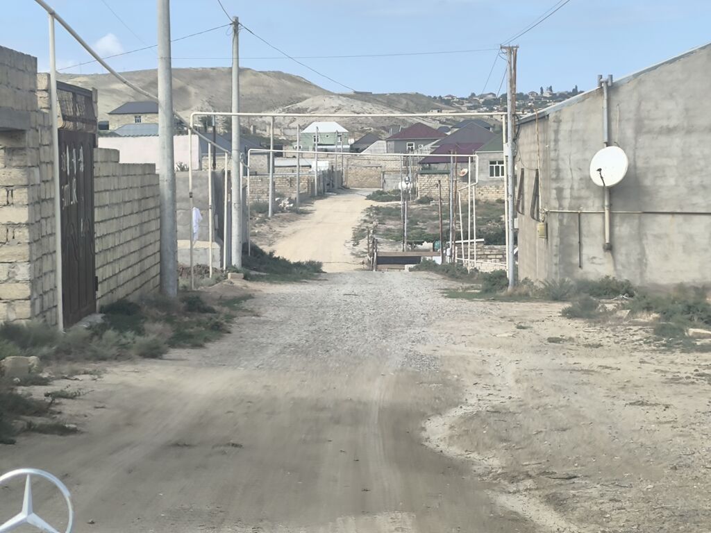 1 sot, Tikinti, Bələdiyyə — Torpaq, Xırdalan (2)