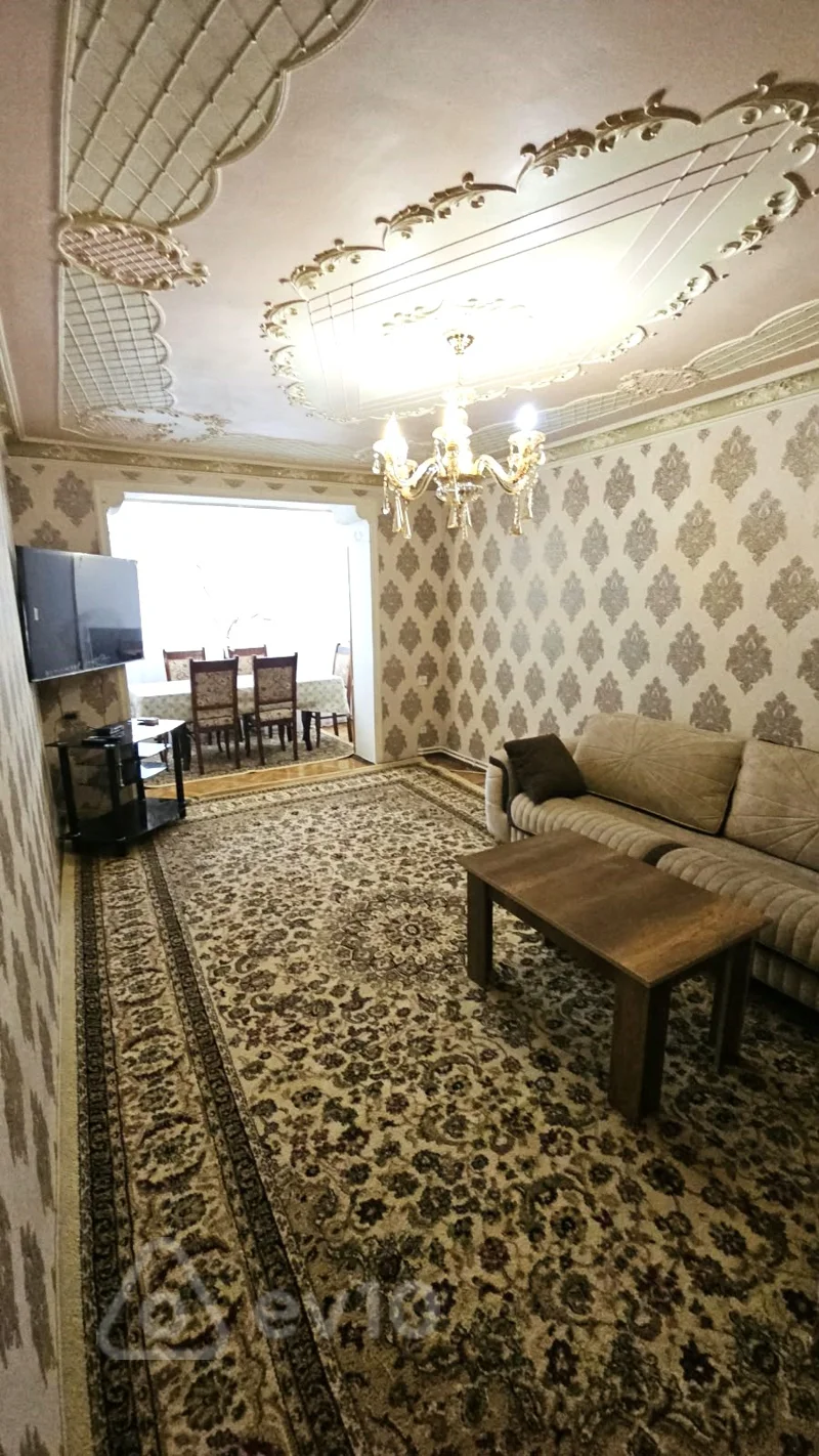 3 otaqlı mənzil, 72 m², Rustem Rustemov kuc — kirayə — Bakı