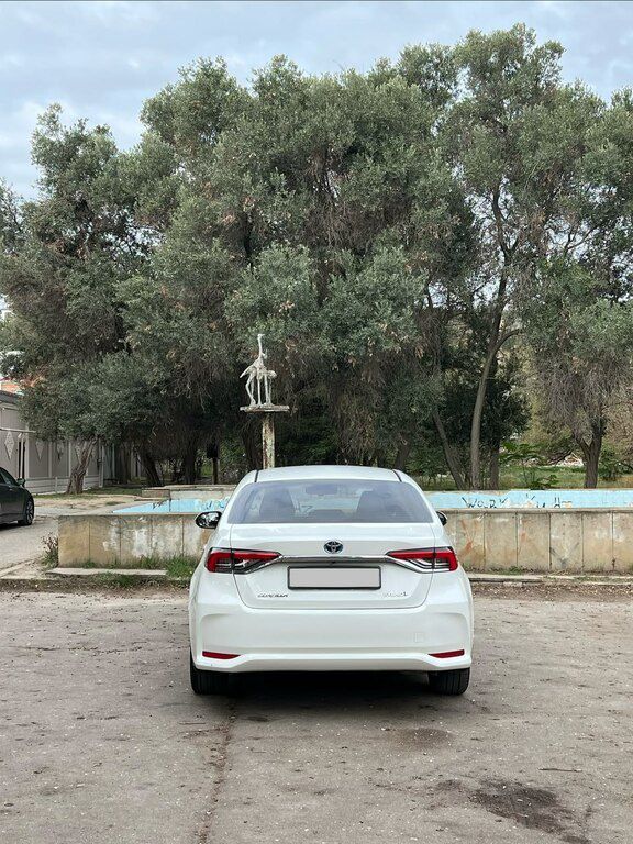 Toyota Corolla, 1.8 L, 0.85 kWh, 2023 il, 48 900 km — Avtomobillər, Bakı (5)