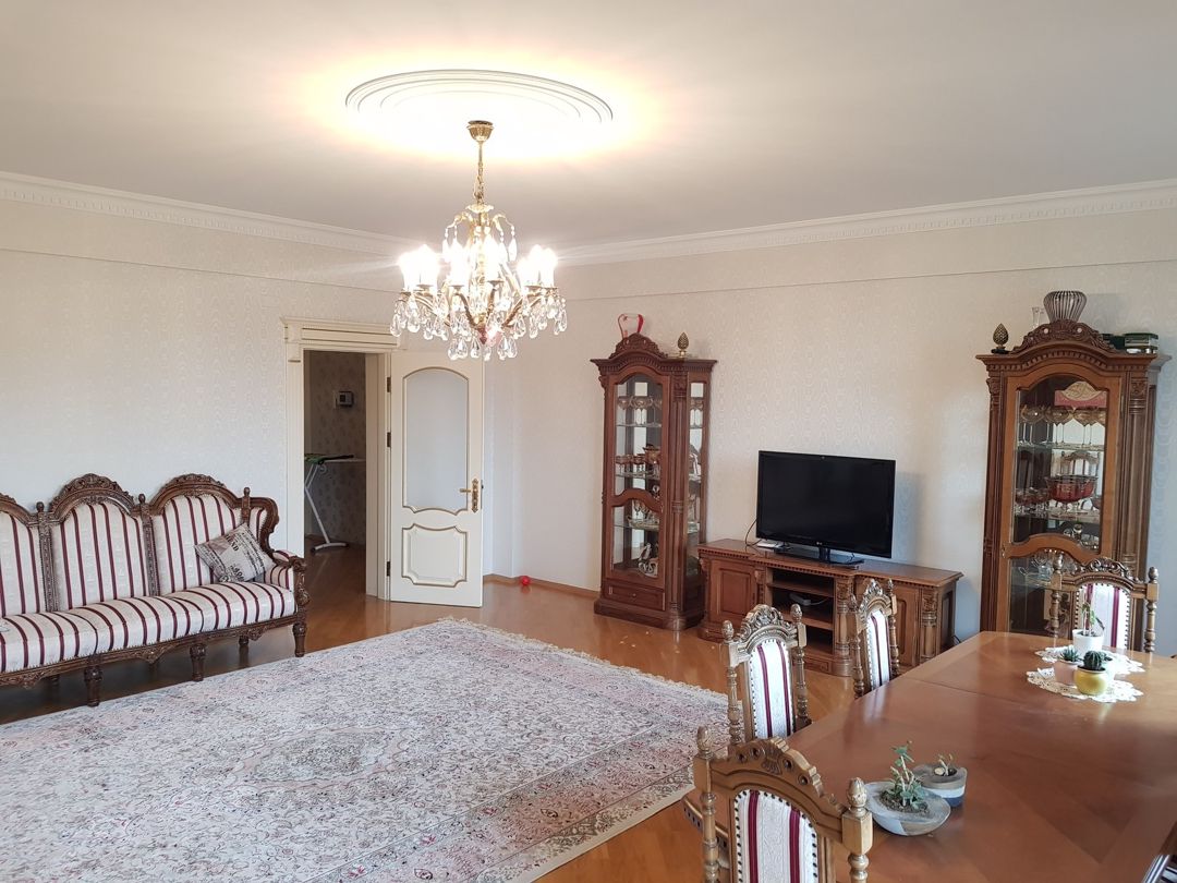 Satılır 4 otaqlı yeni tikili 206 m² — Mənzil, Bakı (2)