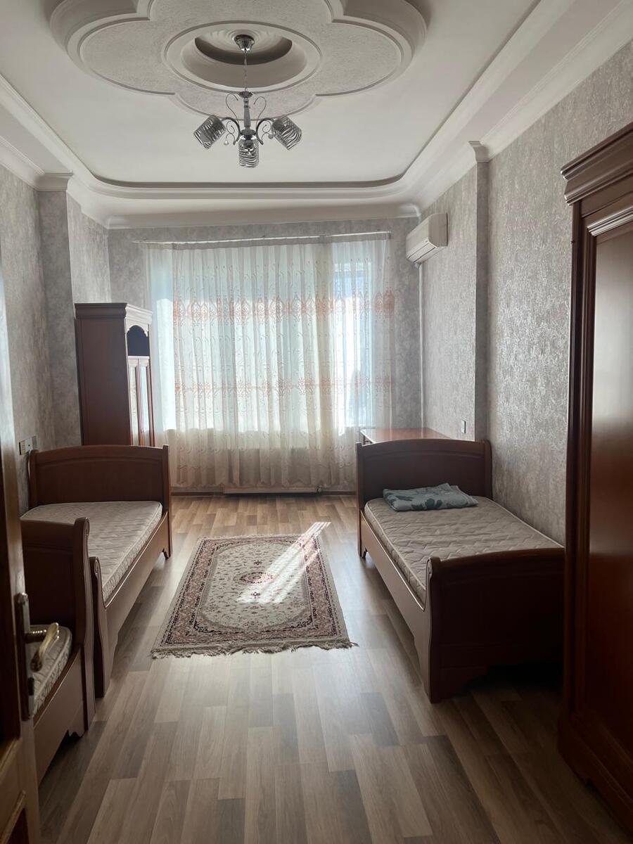 İcarəyə verilir 3 otaqlı yeni tikili 170 m² — Mənzil, Bakı (12)