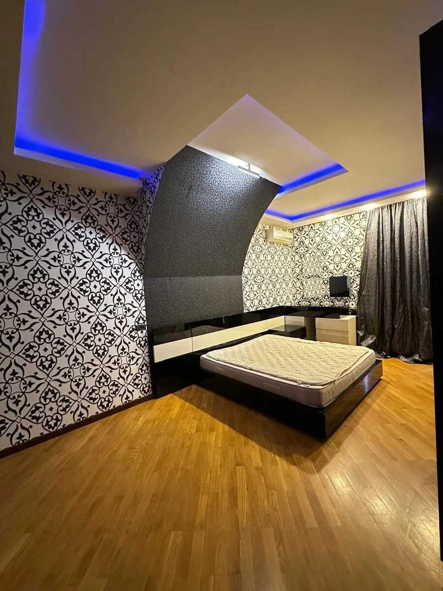Satılır 5 otaqlı yeni tikili 250 m² — Mənzil, Bakı (11)