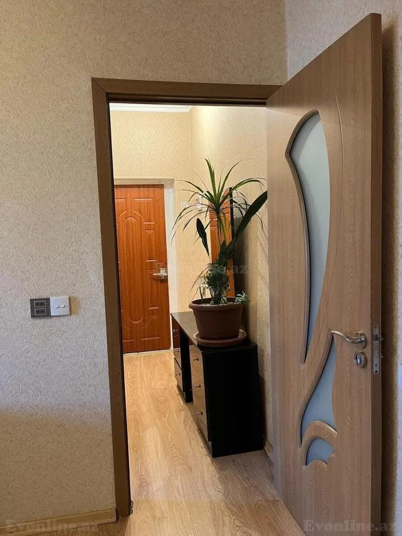 Satılır 1 otaqlı Mənzil Köhnə tikili 45 m² Bakı, Nizami r., Koroğlu m — Mənzil, Bakı (5)