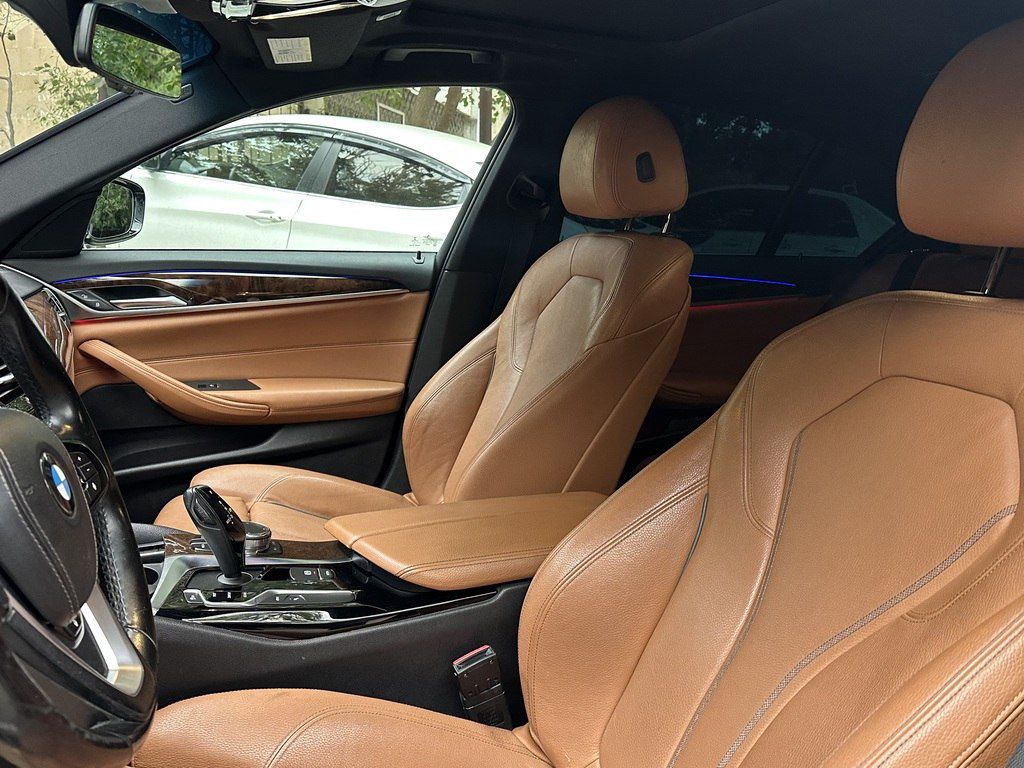 BMW 530e, 2.0 L, 12 kWh, 2018 il, 180 000 km — Avtomobillər, Bakı (9)