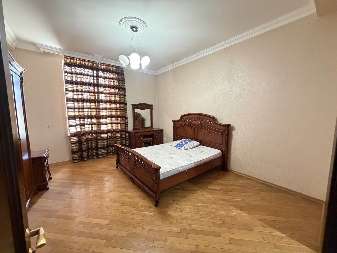 Satılır 3 otaqlı yeni tikili 151 m² — Mənzil, Bakı (11)