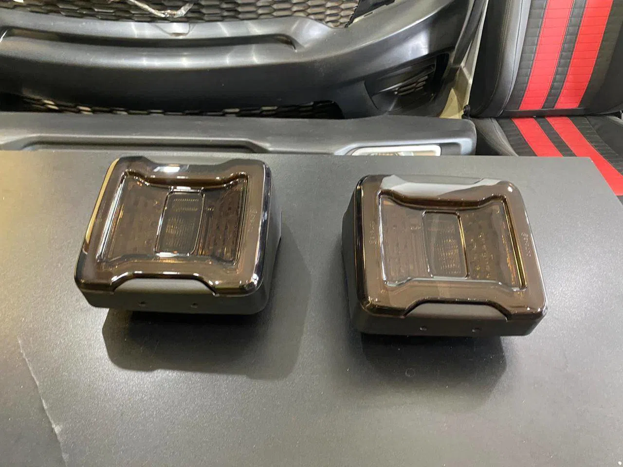 Jeep Wrangler arxa stop işıqları — Bakı