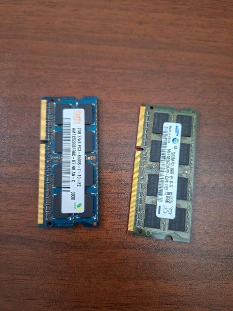 Barter edərəm 8+8 gb ramla.hard disk 500 gb yada əlavə 4+4gb verərəm — Bakı