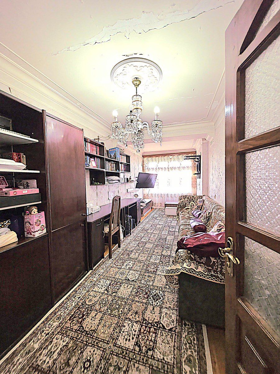 Satılır 4 otaqlı köhnə tikili 110 m² — Mənzil, Bakı (11)
