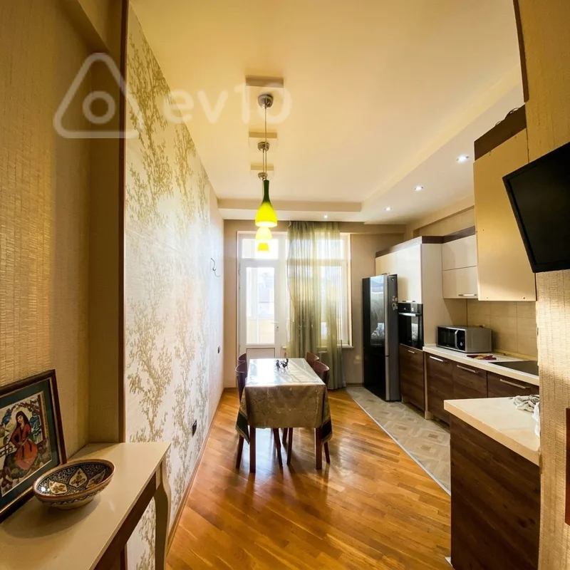 3 otaqlı mənzil, 140 m², Elşən Süleymanov küçəsi — kirayə — Mənzil, Bakı (8)