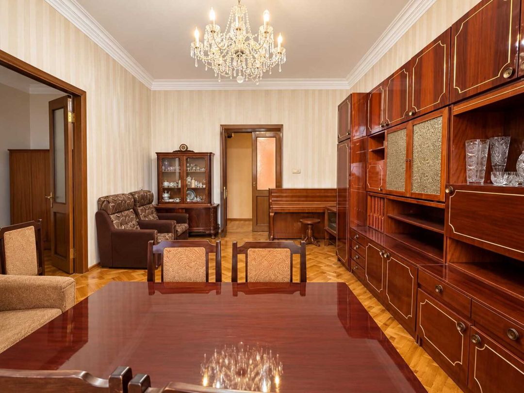 Satılır 4 otaqlı köhnə tikili 100 m² — Mənzil, Bakı (8)