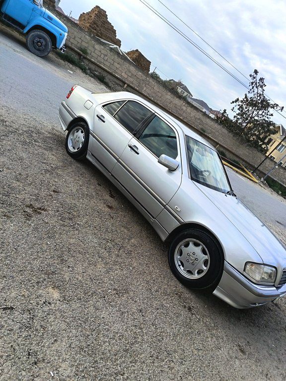 Mercedes C 180, 1.8 L, 1995 il, 999 000 km 10-ZS-488 — Avtomobillər, Bakı (8)