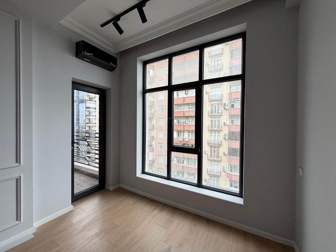 Satılır 2 otaqlı köhnə tikili 73 m² — Mənzil, Bakı (8)