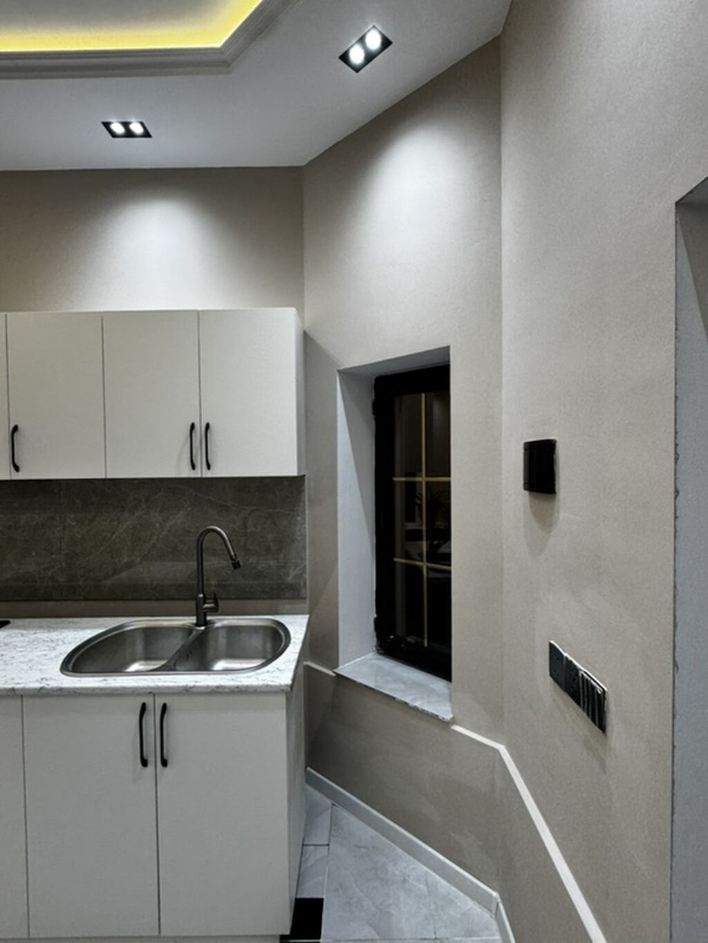 2 otaqlı, 45 kv. m — Mənzil, Bakı (2)