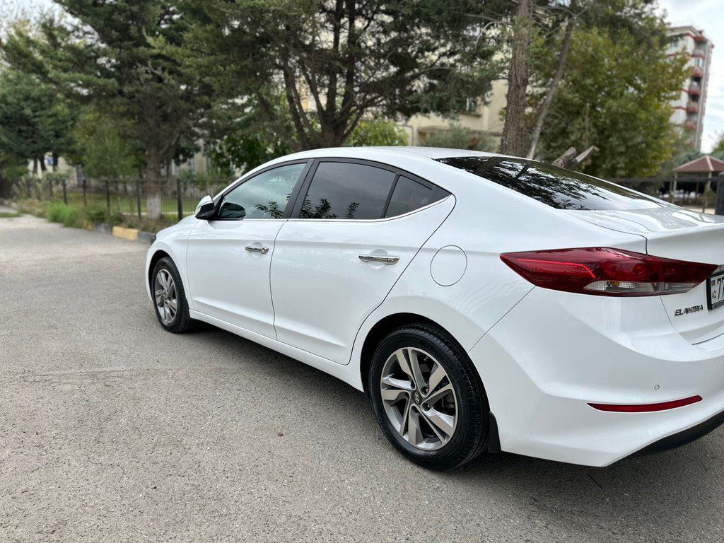 Hyundai Elantra, 1.6 L, 2016 il, 71 297 km — Avtomobillər, Bakı (5)