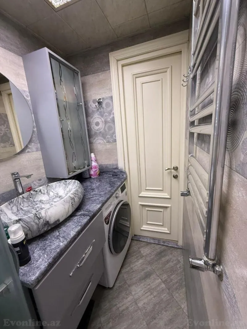 Satılır 3 otaqlı Mənzil Köhnə tikili 70 m² Bakı, Nərimanov r., Gənclik m — Mənzil, Bakı (8)