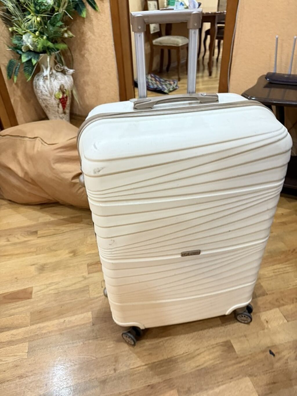 Camadan 25-30 kq — Çamadanlar, Bakı