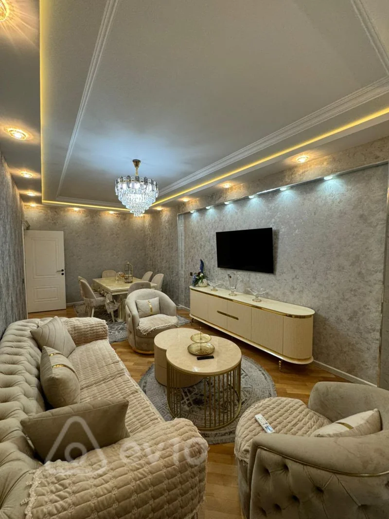 3 otaqlı mənzil, 95 m², Sarayeva 22 A — Mənzil, Bakı