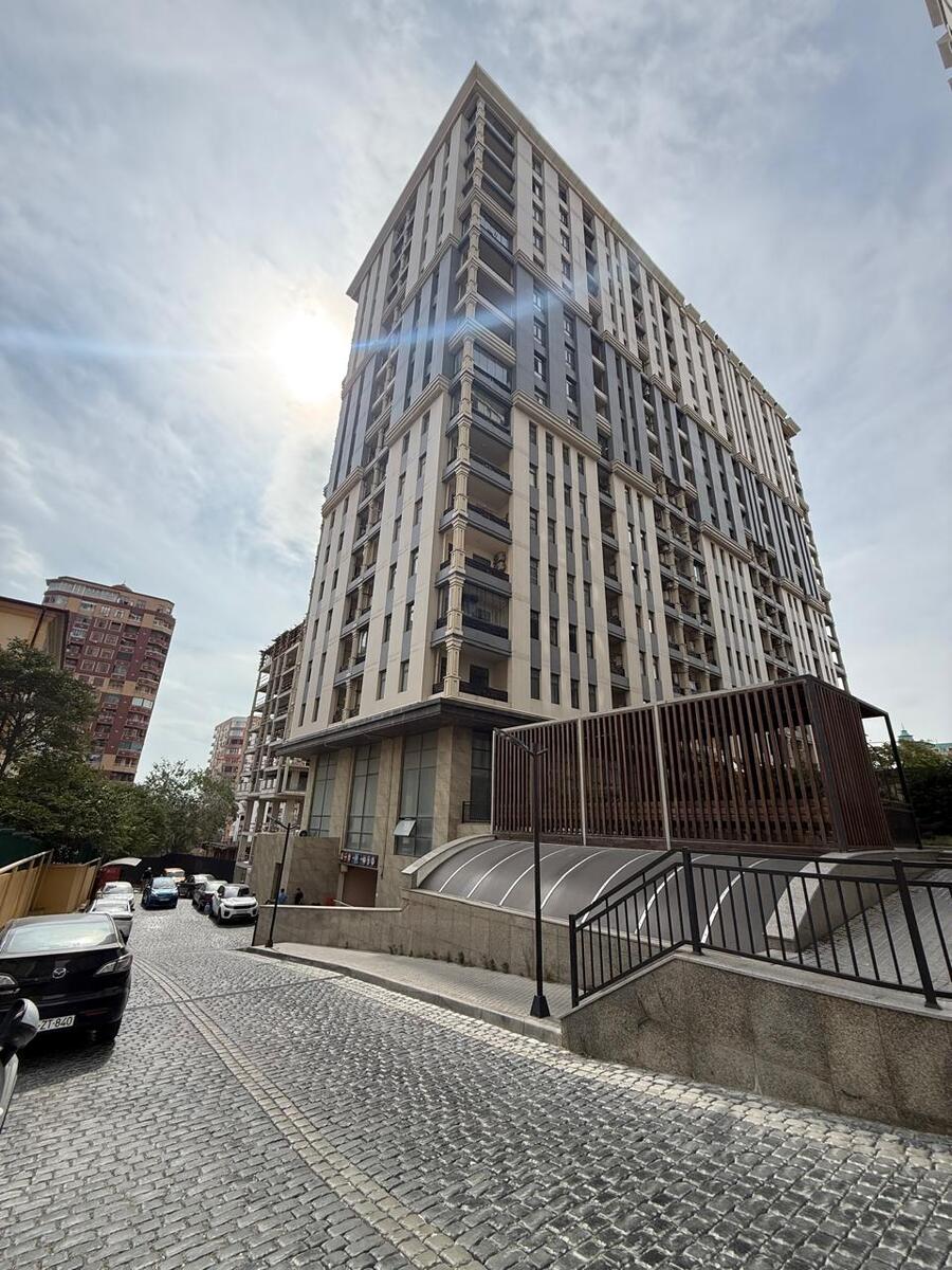 Satılır 2 otaqlı yeni tikili 84 m² — Mənzil, Bakı (2)
