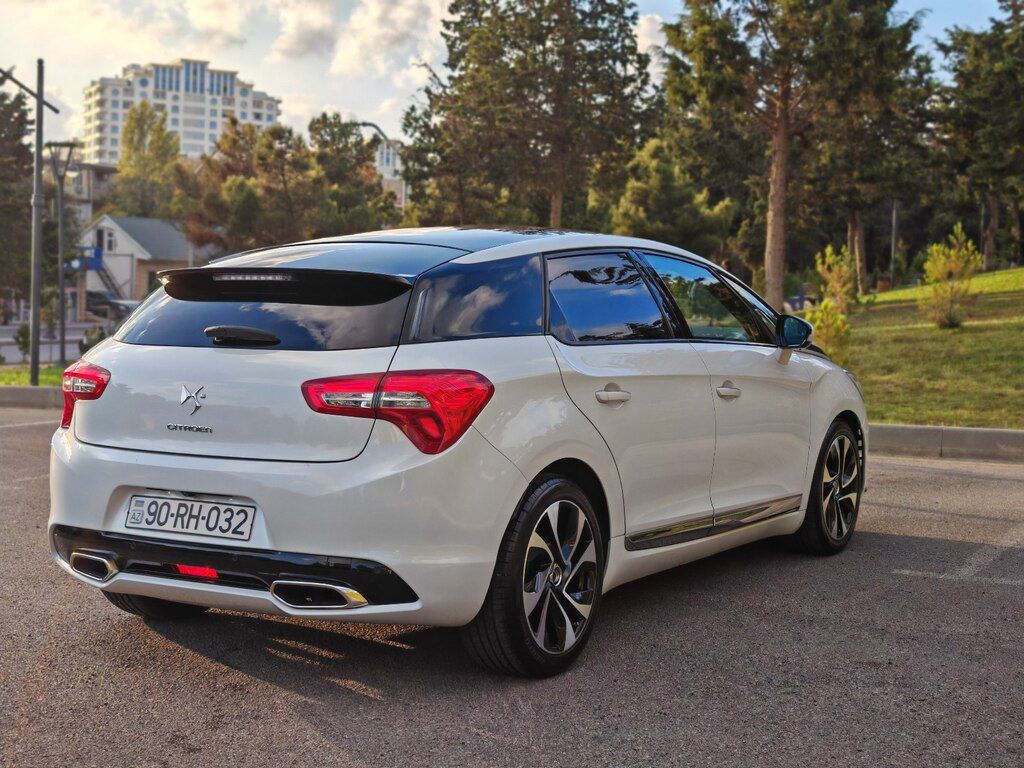 Citroen DS5, 1.6 L, 2013 il, 105 000 km 90-RH-032 — Avtomobillər, Bakı (6)