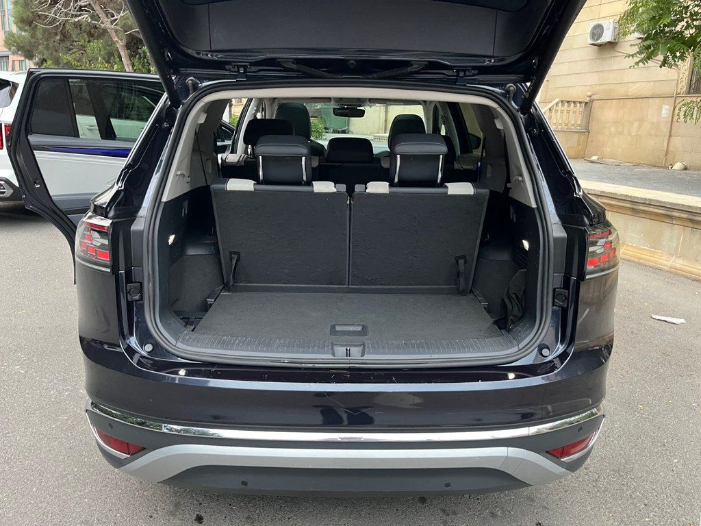 Volkswagen ID.6 Crozz, 84.8 kWh, 2022 il, 91 000 km — Avtomobillər, Bakı (11)