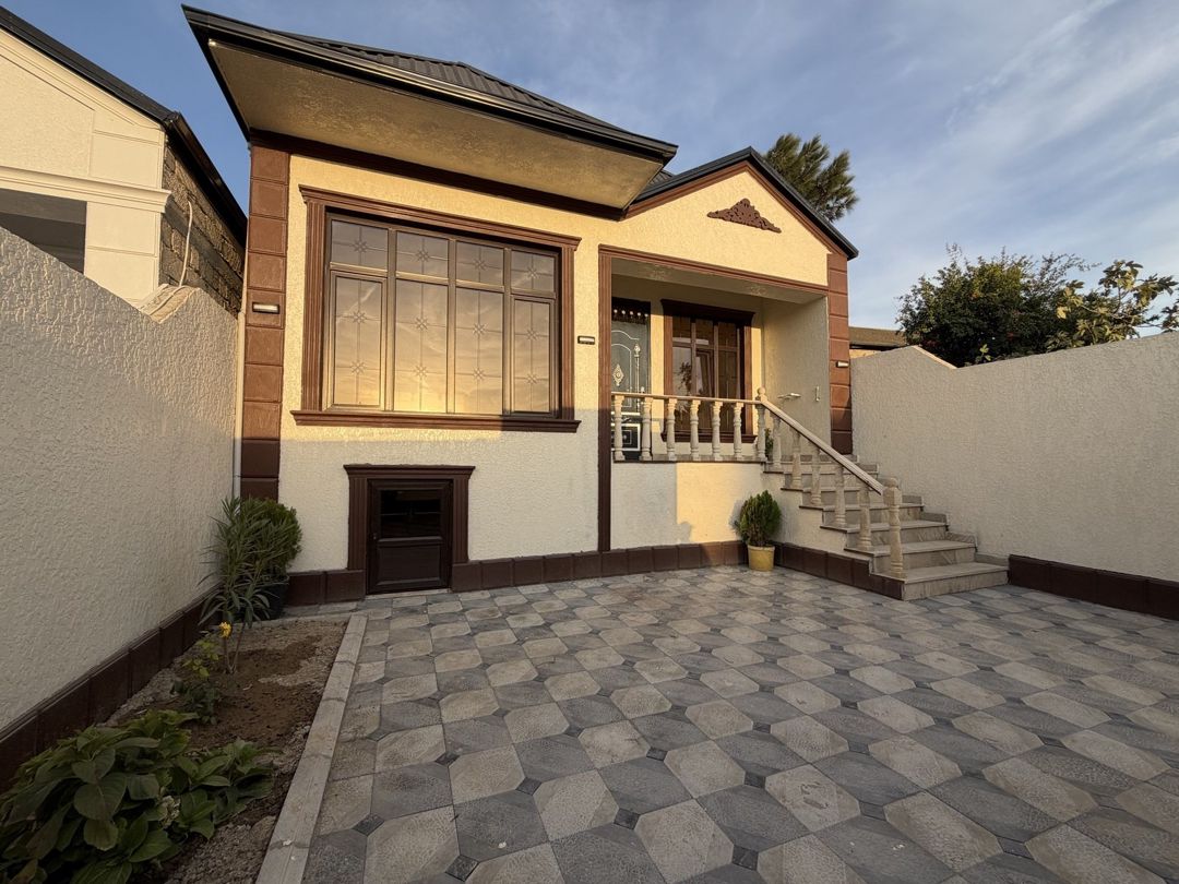 Satılır 3 otaqlı həyət evi/bağ evi 90 m² — Ev, villa, Bakı (2)