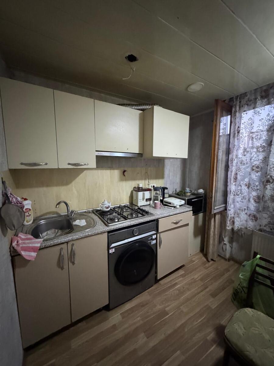 Satılır 2 otaqlı köhnə tikili 58 m² — Mənzil, Bakı (2)