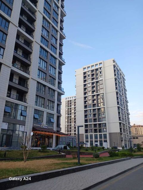Satılır 4 otaqlı yeni tikili 173 m² — 410 000 ₼ · Bakı · Mənzil Satılır 4 otaqlı yeni tikili 173 m² — Bakı